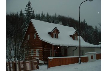 Чехия Chata Deštné v Orlických horách, Екстериор